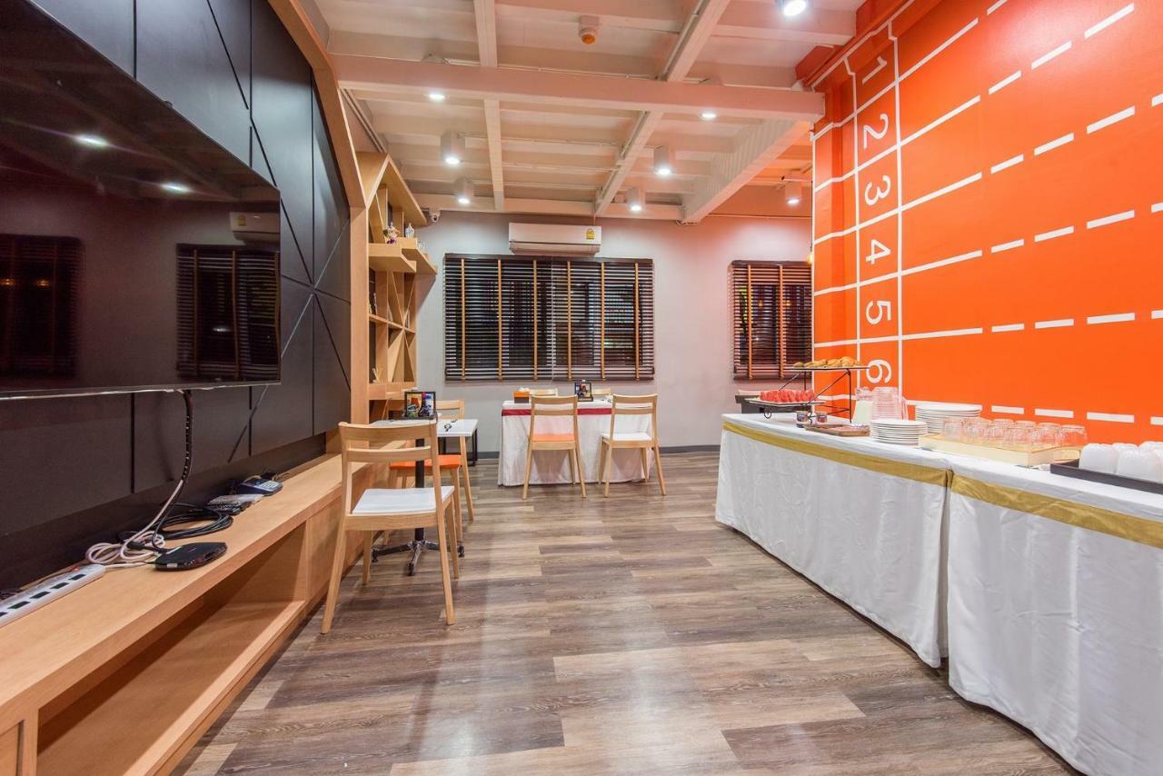 Siam Stadium Hostel Μπανγκόκ Εξωτερικό φωτογραφία